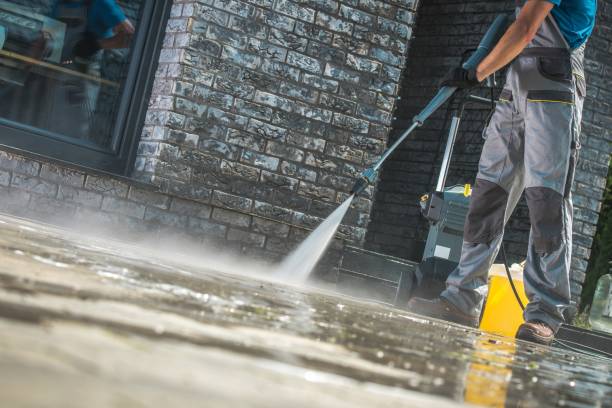 Best Driveway Pressure Washing  in Marthasville, MO